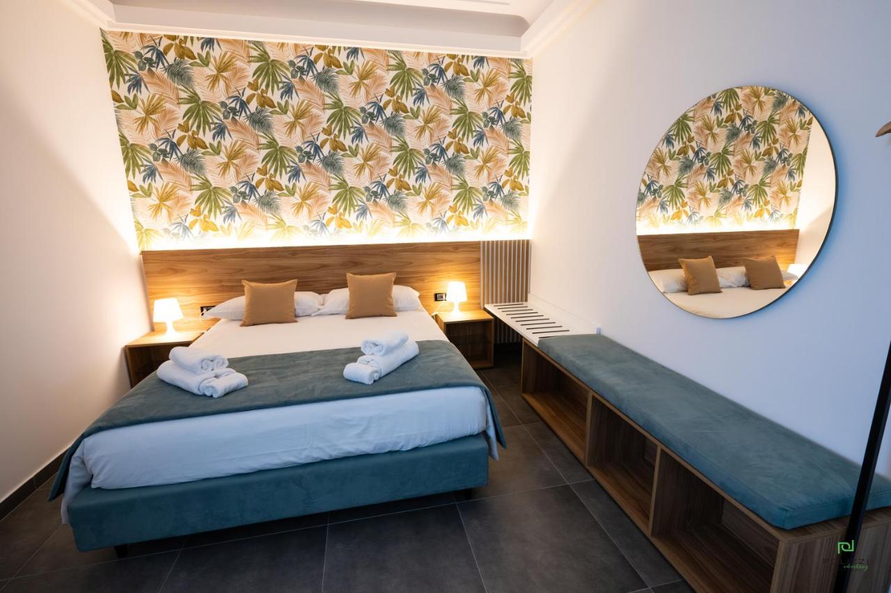 New River Hotel Borgetto エクステリア 写真