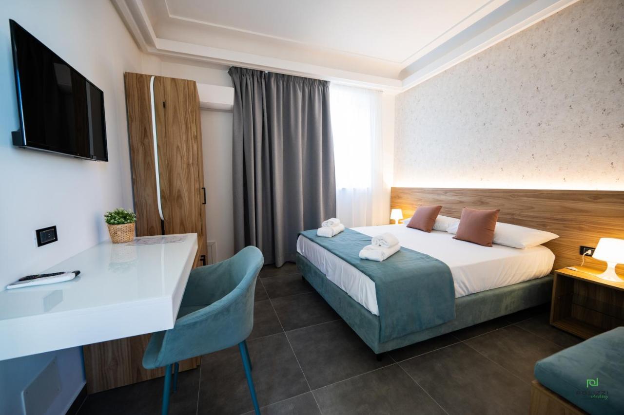 New River Hotel Borgetto エクステリア 写真