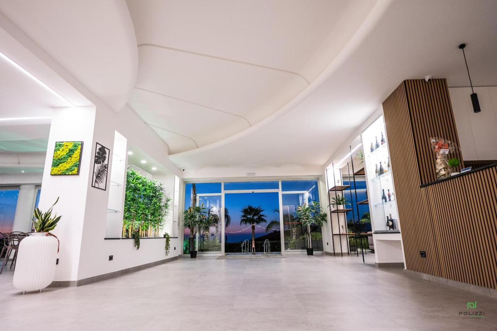 New River Hotel Borgetto エクステリア 写真